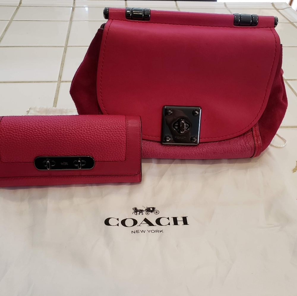 Coach Fuschia Purse & Wallet